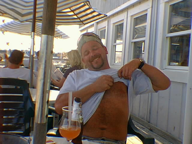 0911_001.jpg (49536 bytes)